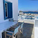 μooi Katrins Sunset Mykonos Town