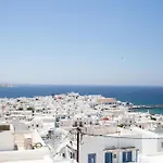 μooi Katrins Sunset Mykonos Town