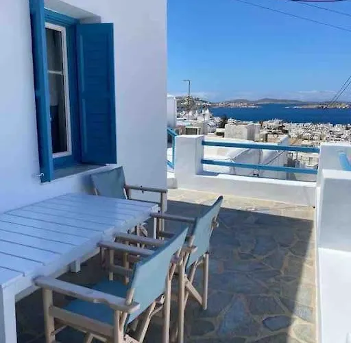 μooi Katrins Sunset Mykonos Town